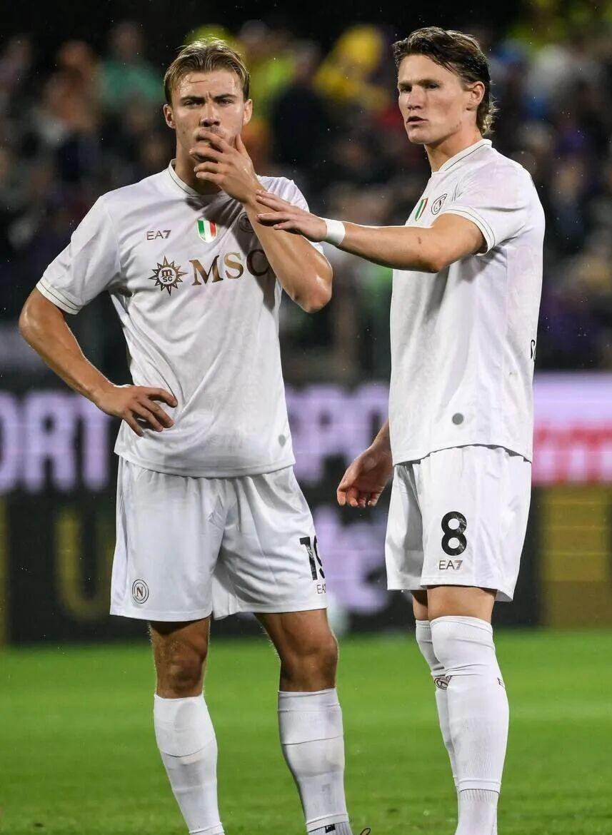 爱游戏唯一官方网站-包含意甲集结日再迎强敌,那不勒斯豪取连胜,主帅态度:赛场秩序良好,阵容厚度经受考验的词条