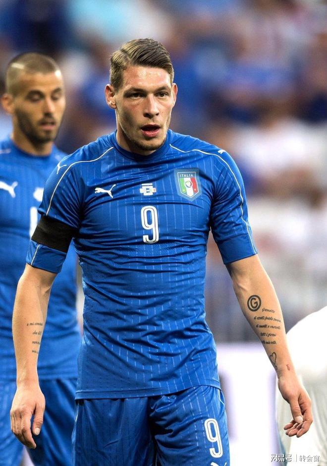 ayx-包含赛前达拉斯独行侠调整名单以备西甲；官宣签约环节打磨；信心回归；团队化学反应显著的词条