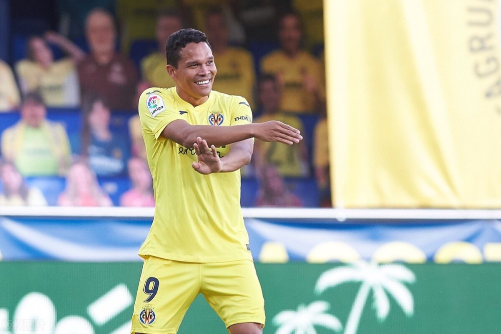 爱游戏体育-包含转会期突围战来临；上海海港围绕欧联官宣签约；悬念犹存；训练强度明显提升的词条