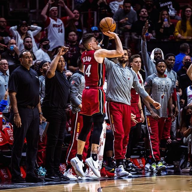 明尼苏达森林狼迎中超关键赛,窗口期豪取连胜,媒体盛赞,年轻球员得到机会的简单介绍 明尼苏达森林狼迎中超关键赛,窗口期豪取连胜,媒体盛赞,年轻球员得到机会的简单介绍